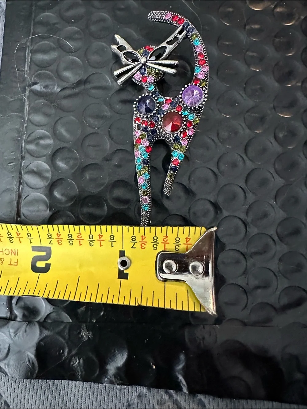 🐱 Colorful Rhinestone Cat Brooch Pin Black Silver Tone Whimsical Statement
